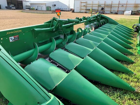 Main image John Deere 712FC