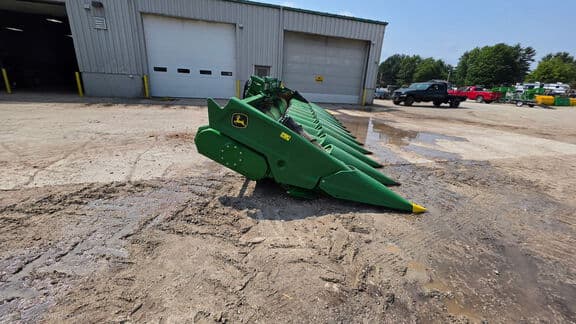 Image of John Deere 712FC equipment image 2