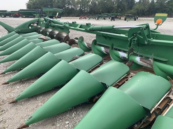Image of John Deere 712FC equipment image 1