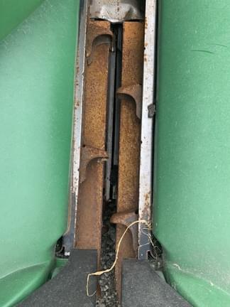 Image of John Deere 712FC equipment image 2
