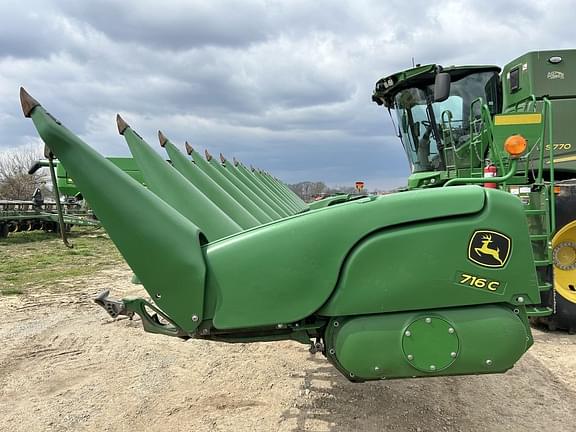 Image of John Deere 716C Primary image