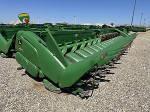 2019 John Deere 718C Image