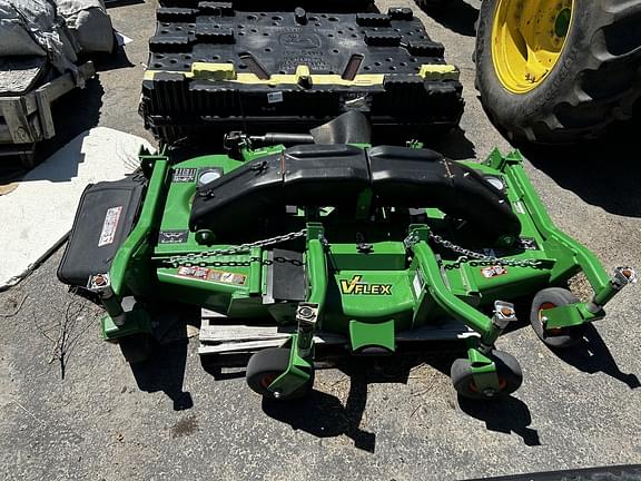 Image of John Deere V-Flex Mower Deck Primary image