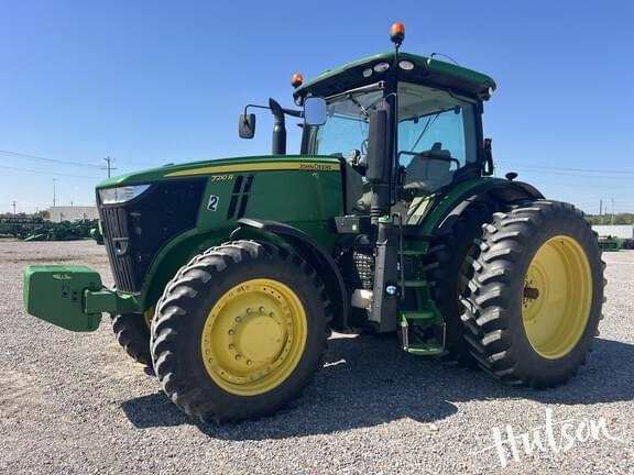 Image of John Deere 7210R equipment image 1