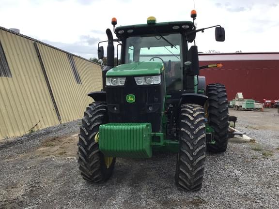 Image of John Deere 7210R equipment image 1