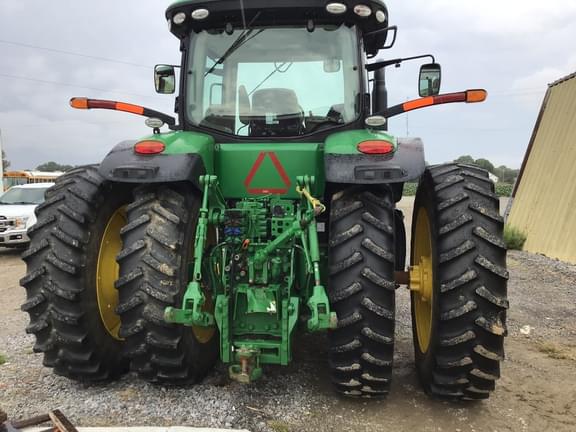 Image of John Deere 7210R equipment image 2