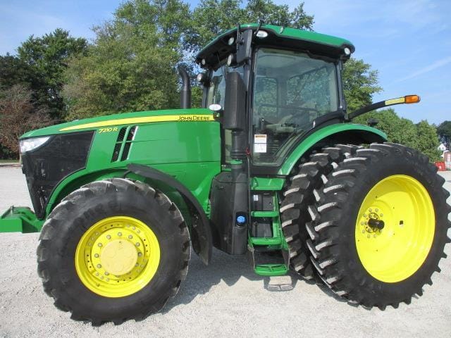 Main image John Deere 7210R