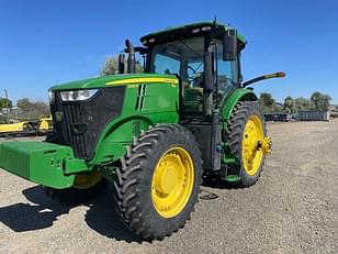 Main image John Deere 7230R 1