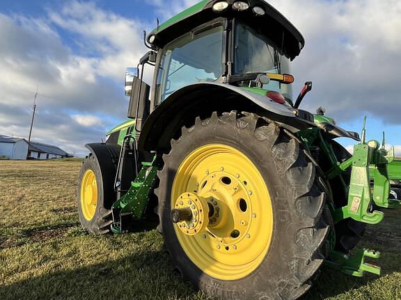 Image of John Deere 7290R equipment image 3
