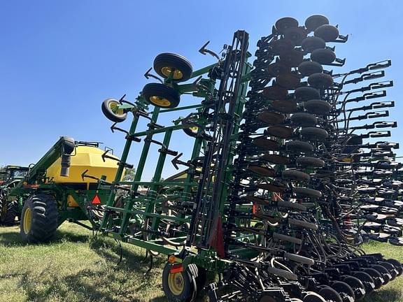 Image of John Deere 730 equipment image 4