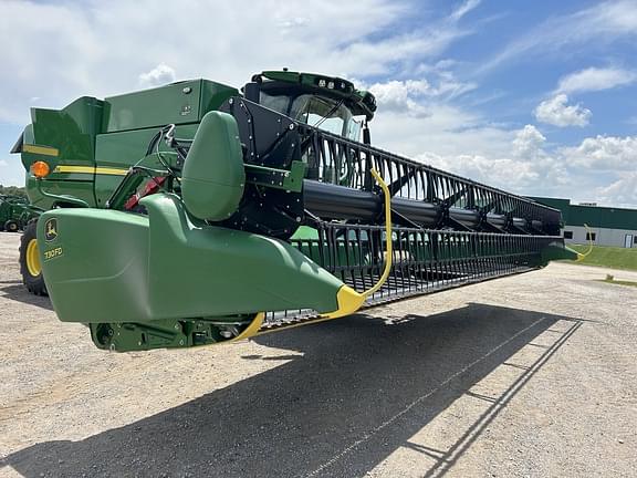 Image of John Deere 730FD equipment image 3