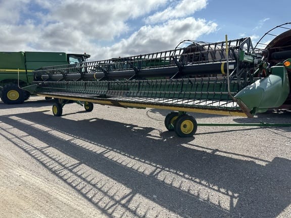 Main image John Deere 735D