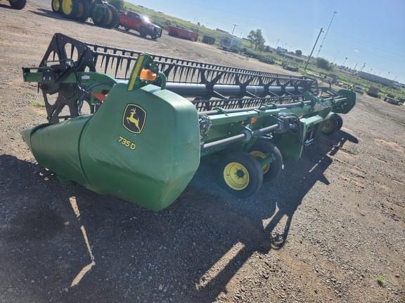 Image of John Deere 735D equipment image 1