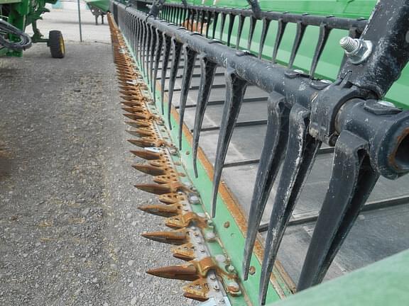 Image of John Deere 735D equipment image 3