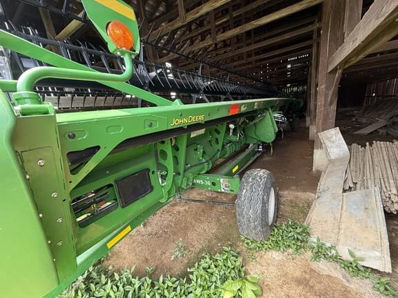 Image of John Deere 735FD equipment image 4
