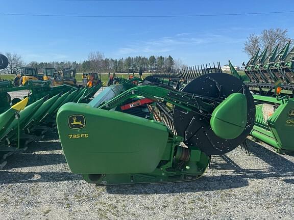 Image of John Deere 735FD equipment image 1