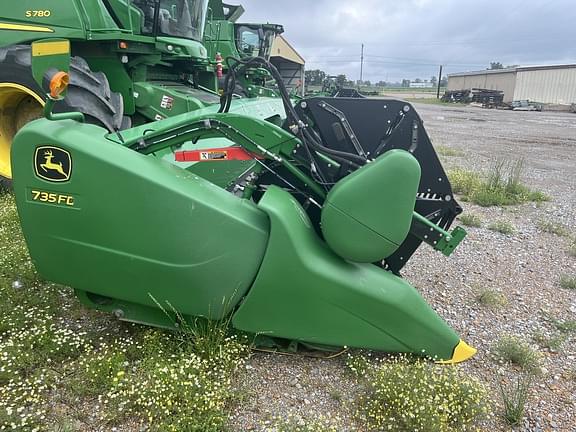 Image of John Deere 735FD equipment image 3