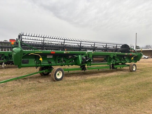 2019 John Deere 735FD Equipment Image0
