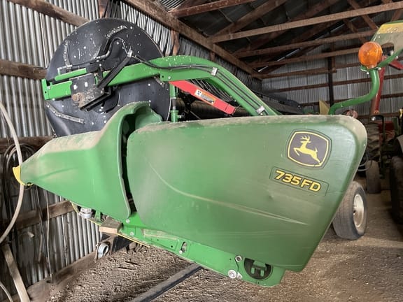 2019 John Deere 735FD Equipment Image0