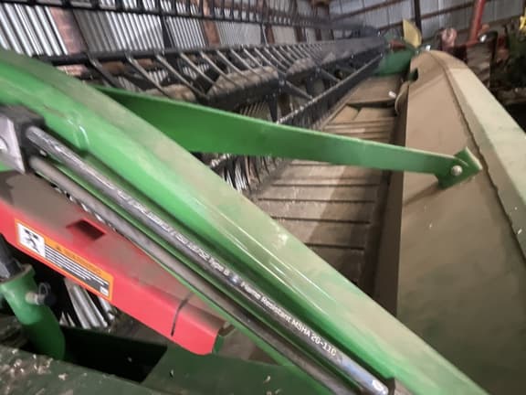 Image of John Deere 735FD equipment image 4