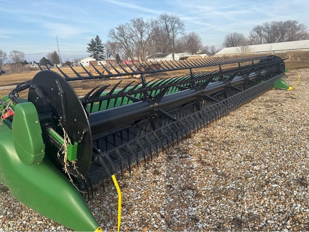 Image of John Deere 735FD Primary image