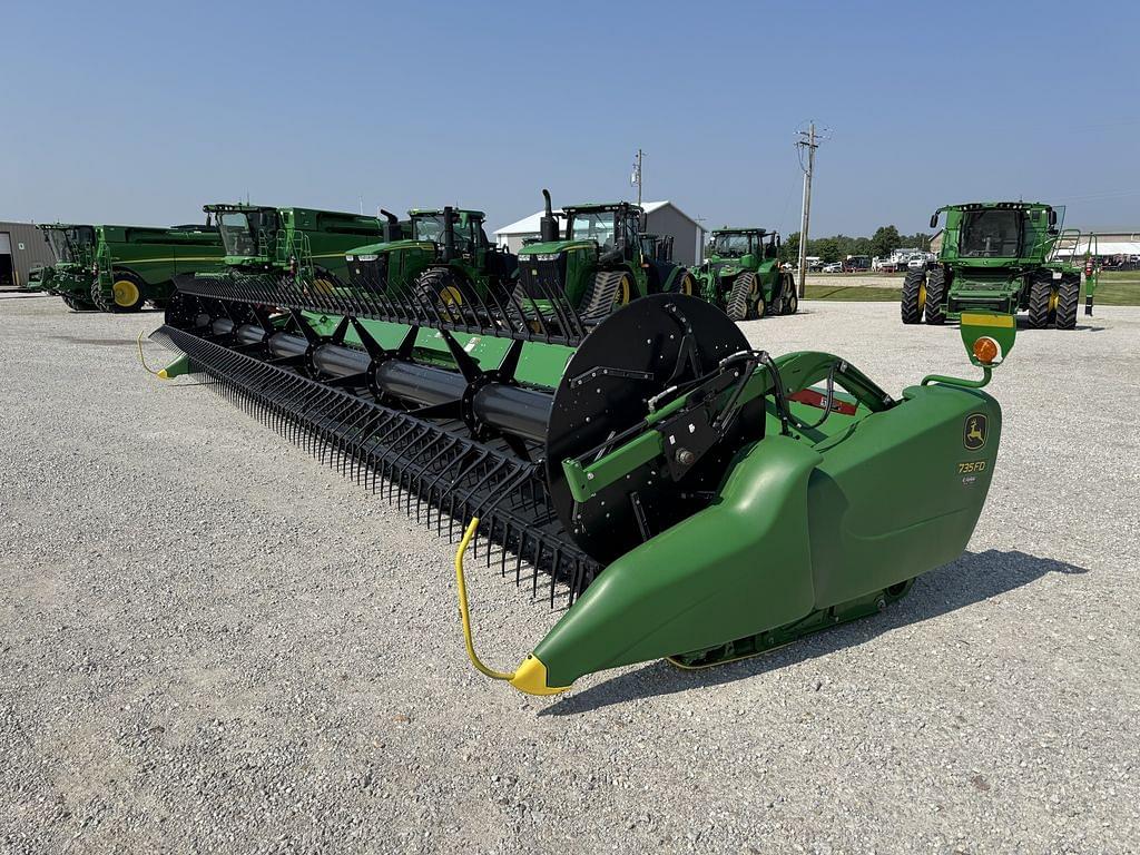Image of John Deere 735FD Primary image