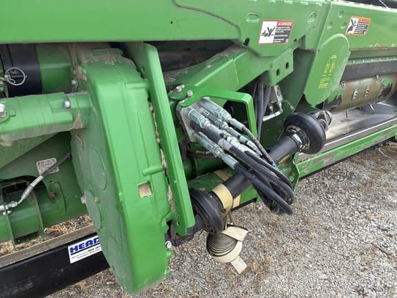 Image of John Deere 735FD equipment image 3