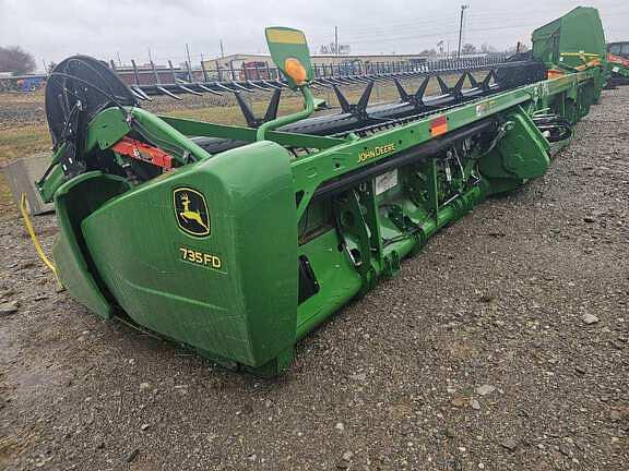 Image of John Deere 735FD equipment image 2