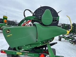 Image of John Deere 735FD equipment image 3