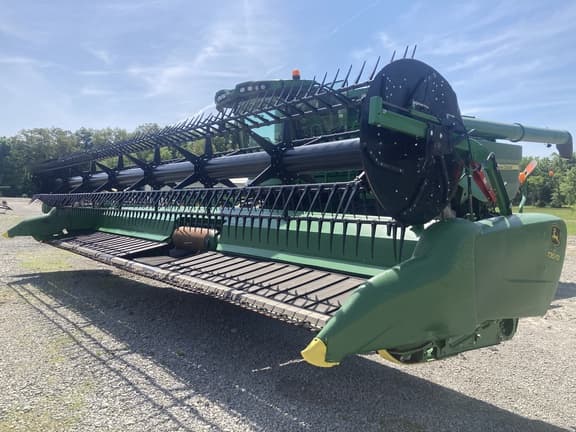 Image of John Deere 735FD Primary image