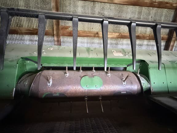 Image of John Deere 735FD equipment image 2