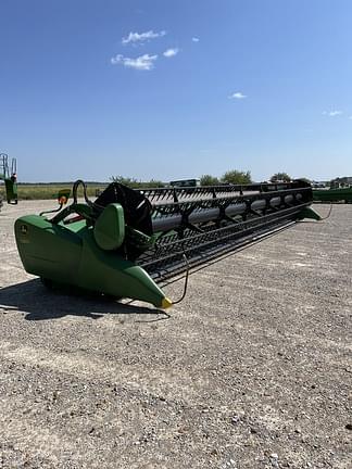 Image of John Deere 735FD equipment image 1