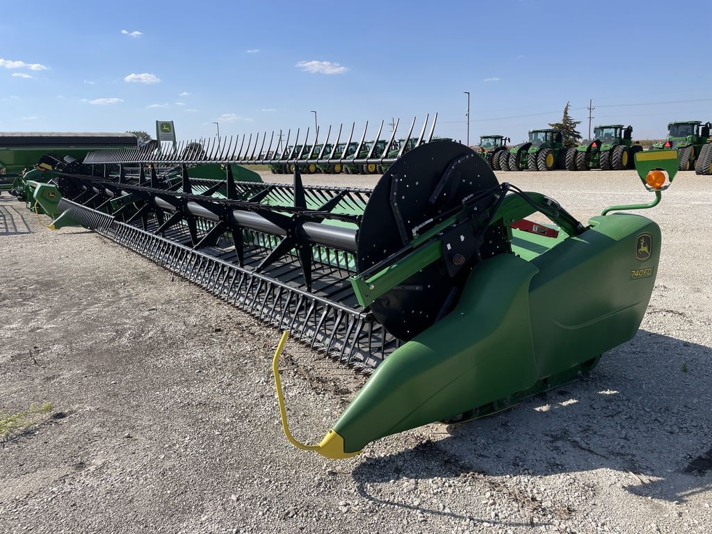 2019 John Deere 740FD Equipment Image0