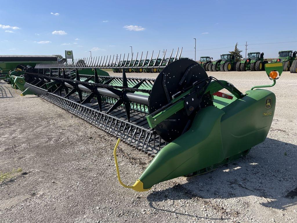 Image of John Deere 740FD Primary image