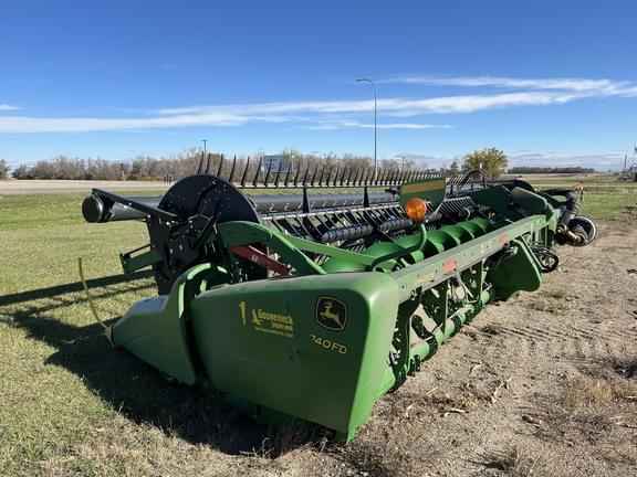 Image of John Deere 740FD equipment image 1