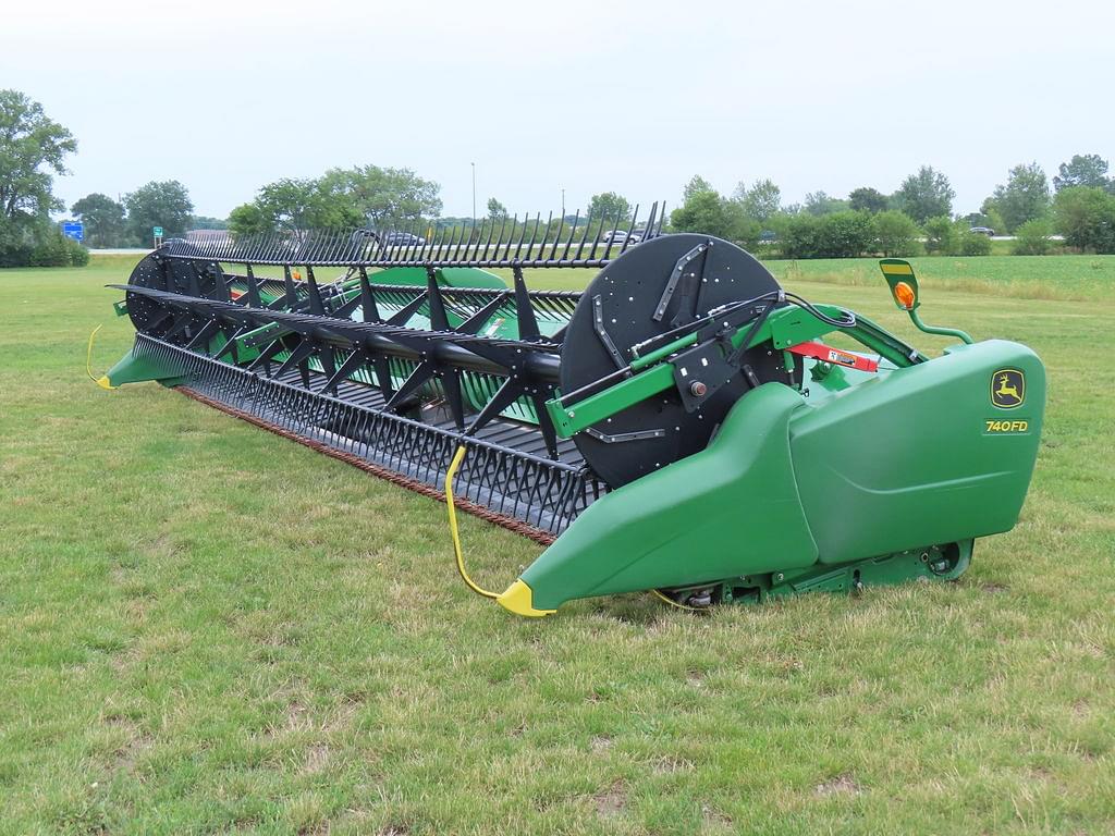 Image of John Deere 740FD Primary image