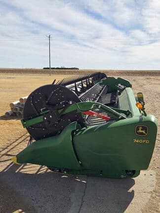 Image of John Deere 740FD equipment image 3