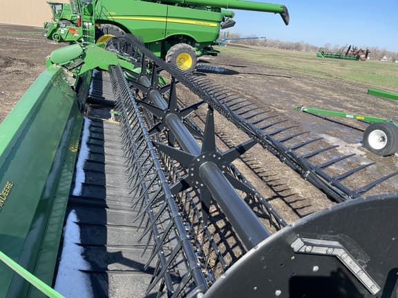 Image of John Deere 740FD equipment image 4