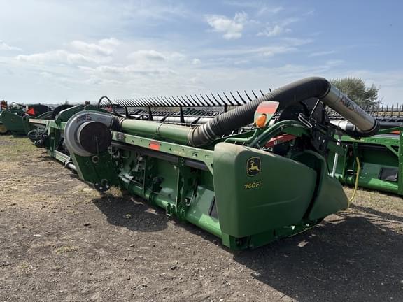 Image of John Deere 740FD equipment image 2