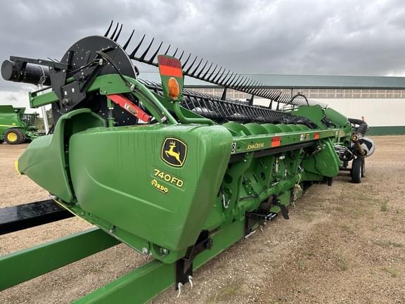 Image of John Deere 740FD equipment image 2