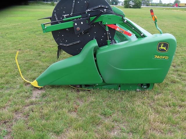 Image of John Deere 740FD equipment image 1