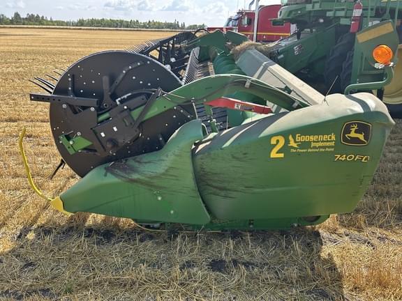 Image of John Deere 740FD equipment image 4