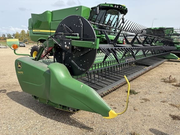 2019 John Deere 740FD Equipment Image0