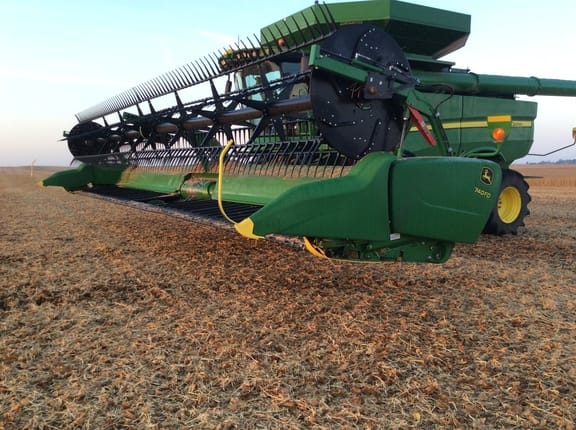 Main image John Deere 740FD