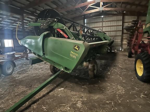 Image of John Deere 740FD equipment image 1