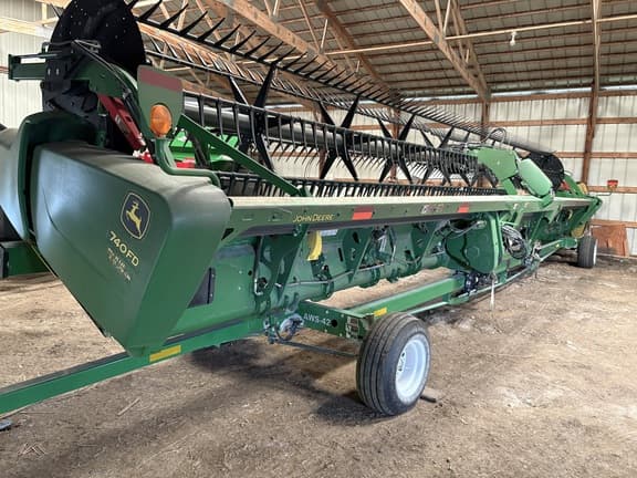 Image of John Deere 740FD equipment image 2