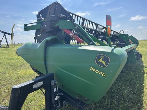 2019 John Deere 740FD Equipment Image0