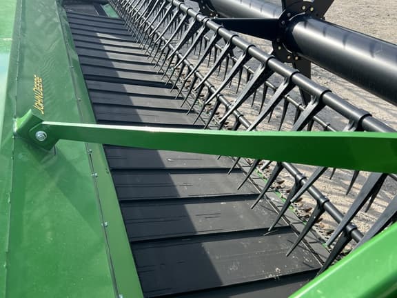 Image of John Deere 745FD equipment image 2