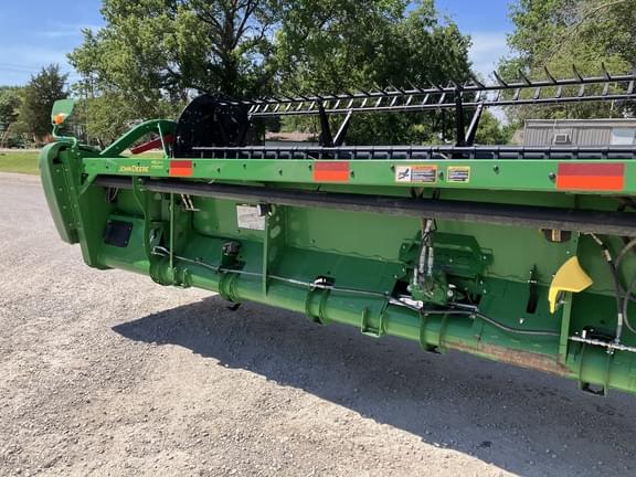 Image of John Deere 745FD equipment image 2