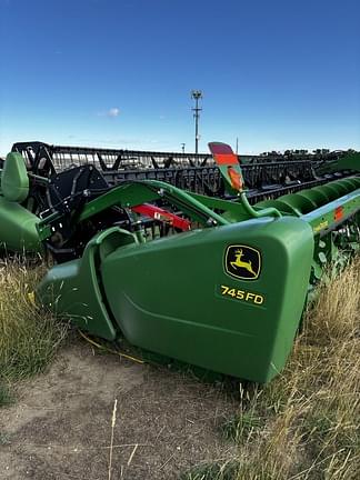 Image of John Deere 745FD Primary image